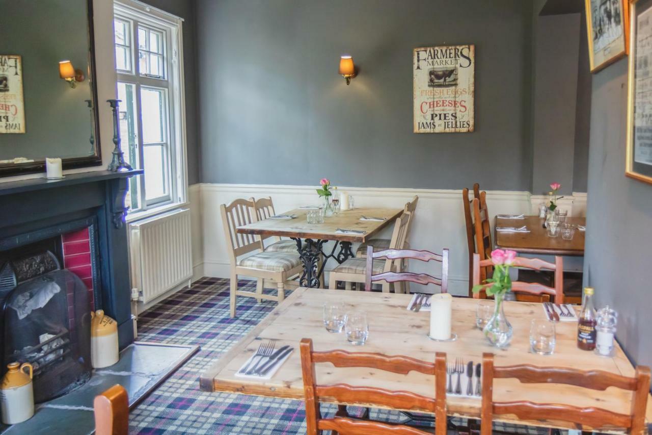 The Sun Inn At Hook Norton 外观 照片