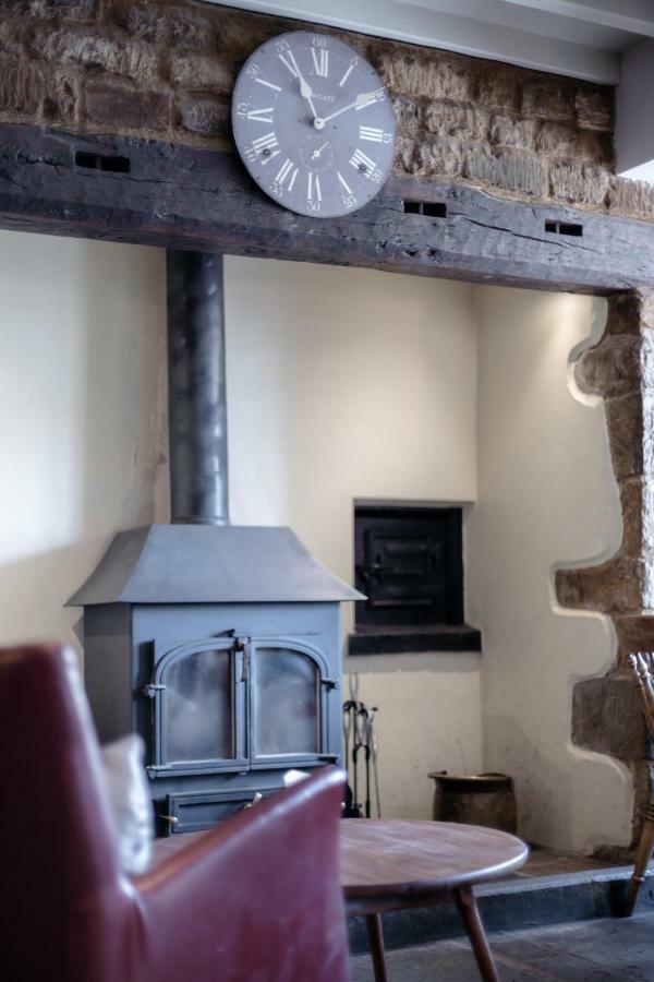 The Sun Inn At Hook Norton 外观 照片